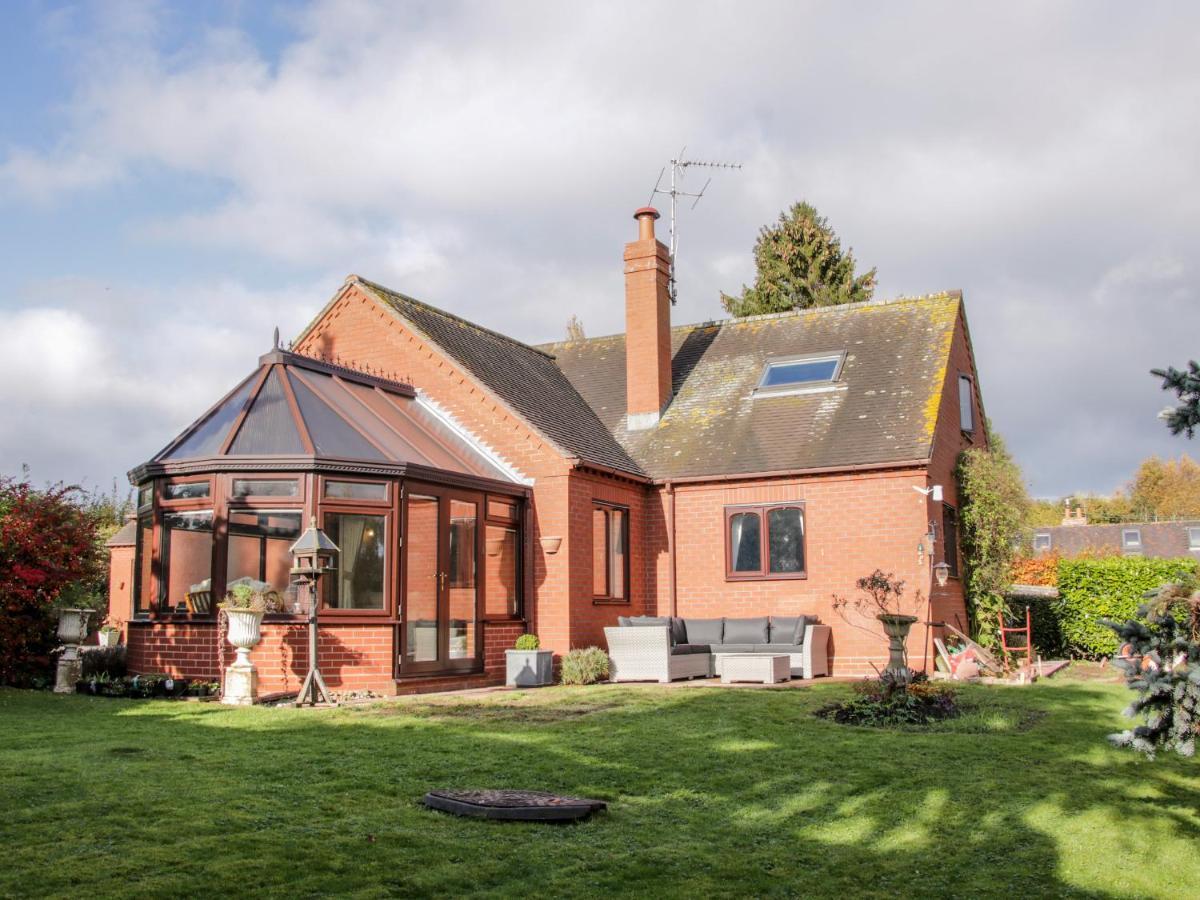 Court Farm Villa Kidderminster Eksteriør bilde